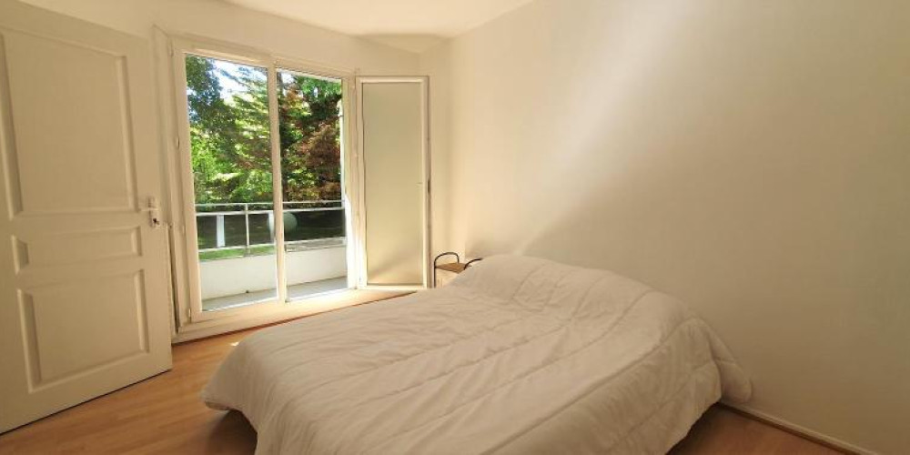 appartement à LE BOUSCAT (33110)